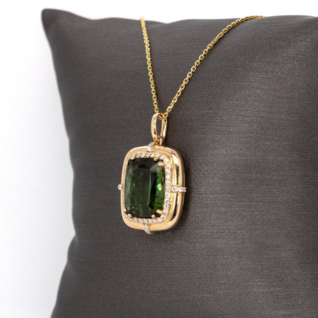 5.6cts Chrome Tourmaline Pendant With Natural Diamond Halo in Solid 14k Gold For Sale - Image 4 of 7