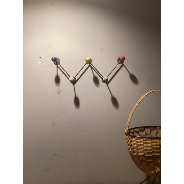 Mid-Century Modern Atomic Design Coat Rack from Roger Feraud, 1950s For Sale - Image 3 of 6