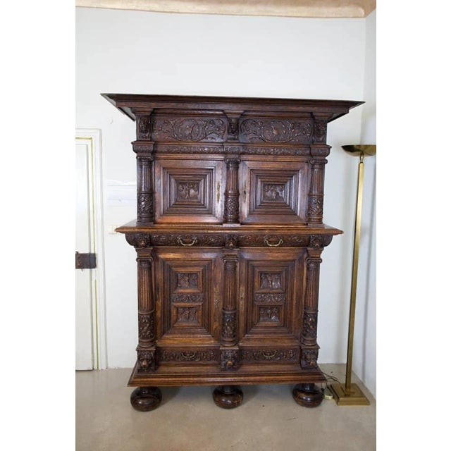 Luxurious carving. Selected oak. Cast iron fittings. Zinc-plated joints. The sideboard is carved in the Renaissance...