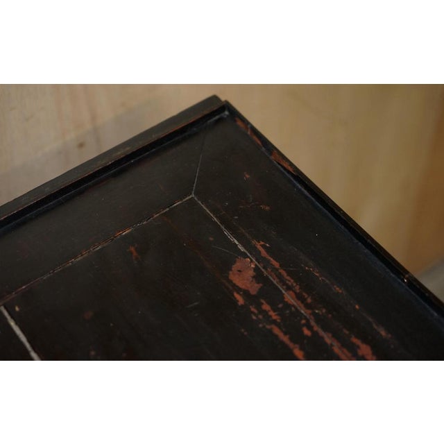 Antique Victorian Chinese Lacquered Side Table, 1880 For Sale - Image 16 of 18