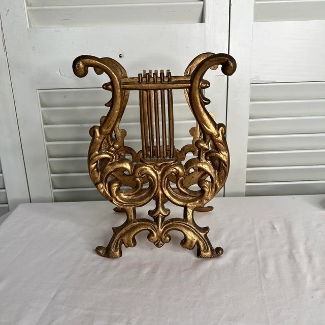 English Vintage Gilt Metal Music Lyre Mail Holder or Magazine Rack For Sale - Image 3 of 7