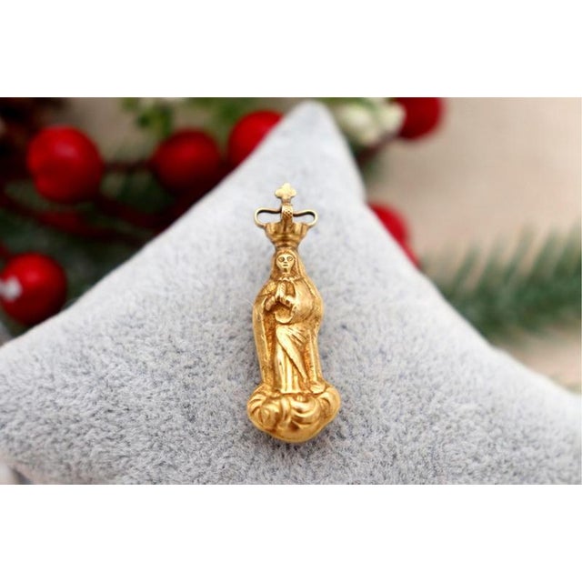 19.2K Gold Our Lady of the Immaculate Conception Pendant For Sale - Image 3 of 6