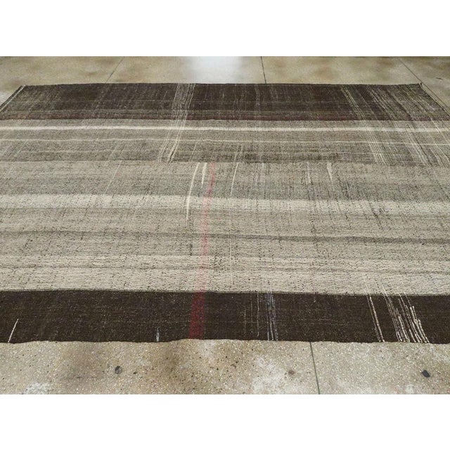 Textile Galerie Shabab Collection Mid-20th Century Turkish Tribal Kilim Room Size Carpet in Charcoal and Brown For Sale - Image 7 of 10
