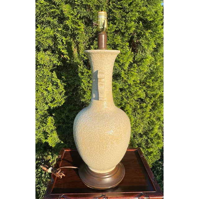 Metal Vintage Circa 1960s Chinoiserie Lamp, Cream Color With Crackle Finish For Sale - Image 7 of 10