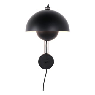 Flowerpot VP8 Wall Lamp in Black by Verner Panton for &Tradition For Sale