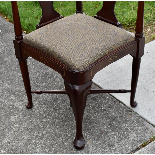 Queen Anne Vtg. Solid Mahogany Queen Anne Style Bicentennial Corner Chair For Sale - Image 3 of 6