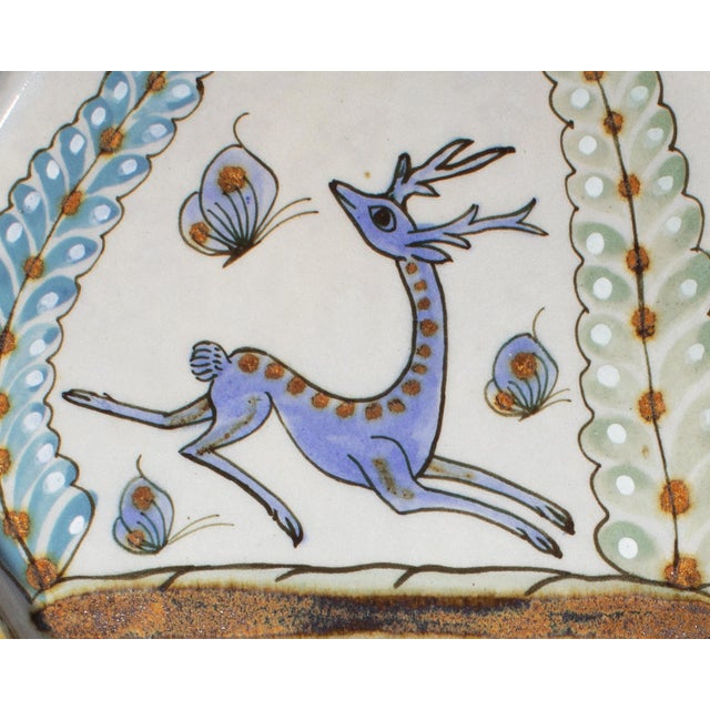 Mexican Mexican Tonala Pottery Hexagonal Plate With Deer by Ken Edwards For Sale - Image 3 of 8