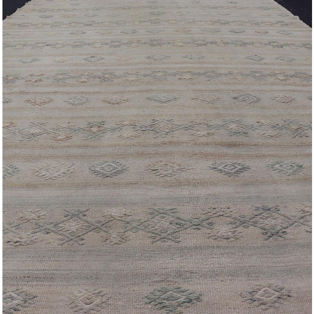 Turkish Vintage Gallery Flat-Weave Kilim With Stripes and Embroideries For Sale In Atlanta - Image 6 of 12