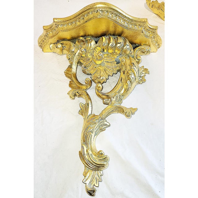 1970s Italian Carved and Gilded Rococo Wood Wall Bracket Shelves For Sale - Image 4 of 9