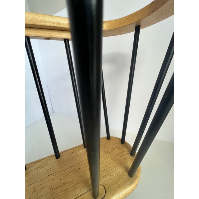 Mid-Century Modern Mid 20th Century Magazine Rack For Sale - Image 3 of 18