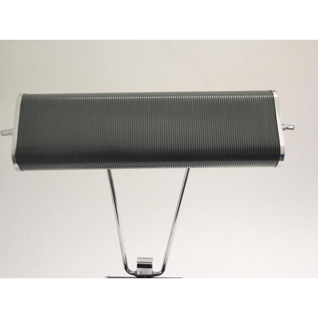 Art Deco French Anthracite Gray and Chrome Table Lamp by Eileen Gray for Jumo, 1940s For Sale - Image 9 of 17