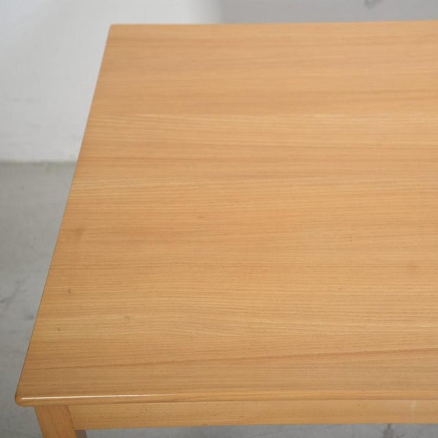 Kaare Klint coffee table with a wooden frame, made of lacquered elm. The table is from the 1970s and appears in good...