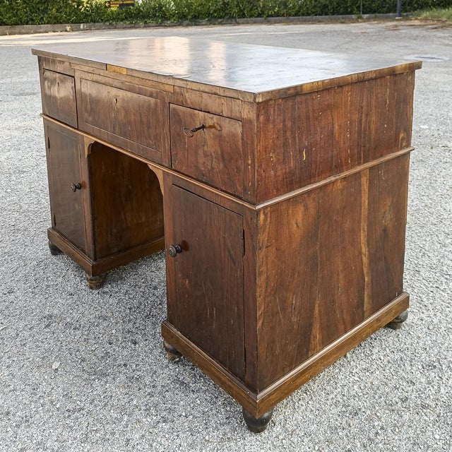 Desk in Walnut, 19th Century For Sale - Image 14 of 18
