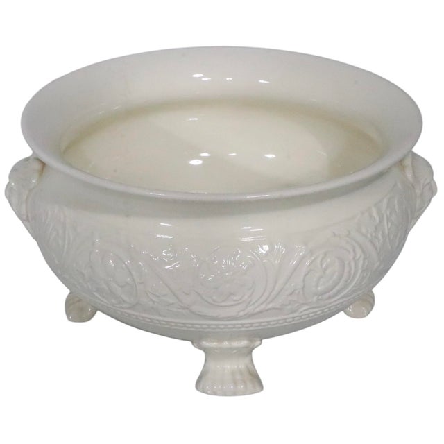 Wedgewood Patrician Maskaron Tureen Footed Bowl For Sale - Image 9 of 12