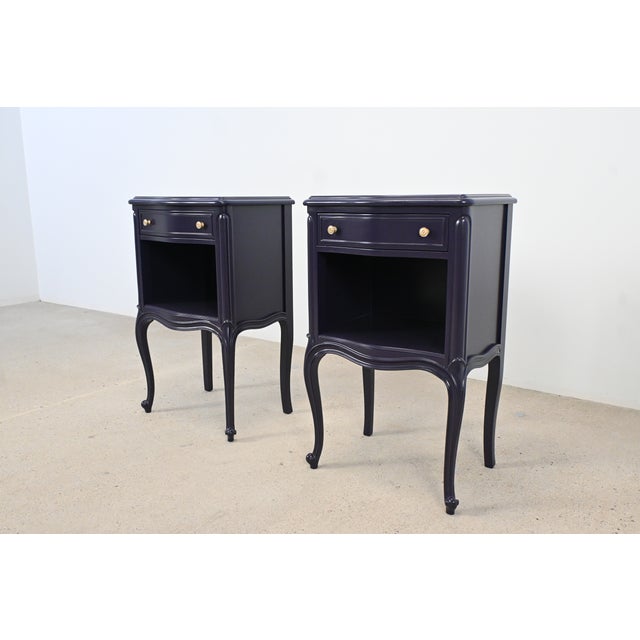 Drexel Drexel French Louis XV Style Dark Plum Nightstands, Pair | Newly Refinished For Sale - Image 4 of 15