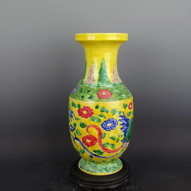 Chinese Vintage Ceramic Vase,Ming Dynasty Yongle Marked Yellow Ground Famille Verte Porcelain Guanyin Vase With Dragon Phoenix Relief For Sale In Seattle - Image 6 of 6