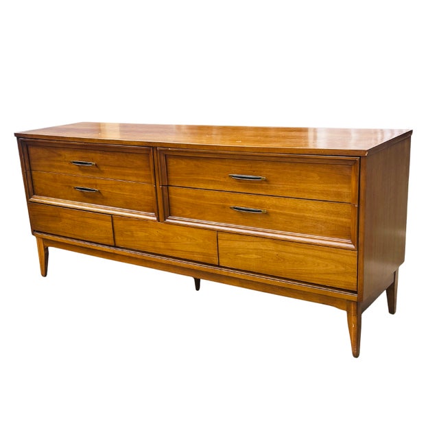 Wood Vintage Mid-Century Modern Walnut 7-Drawer Lowboy Dresser by Dixie Furniture – 1960s MCM Long Dresser With Sculptural Hardware & Tapered Legs For Sale - Image 7 of 14