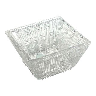 Tiffany & Co. Woven Basket Weave Square Crystal 4” Dish / Trinket (New Without Box) Vintage 1990s For Sale