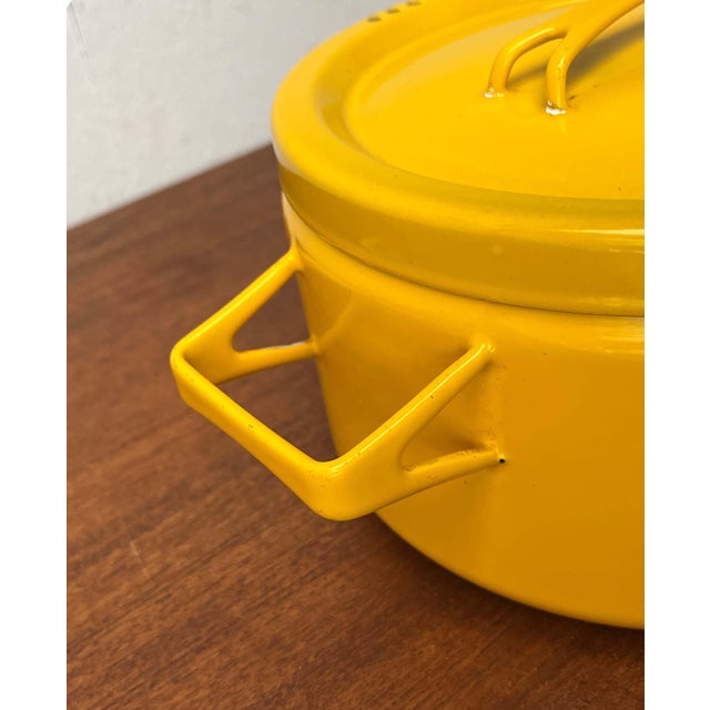Mid-Century Modern Yellow Minimalist Enamel Pot by Seppo Mallat for Finel, Finland, 1960s I have official proof of...