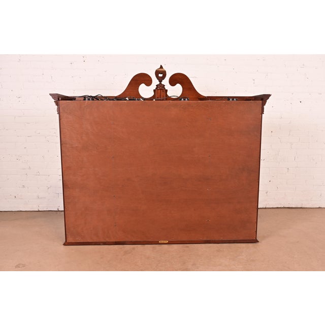Georgian Carved Mahogany Lighted Bookcase or Display Cabinet by Craftique For Sale - Image 13 of 15