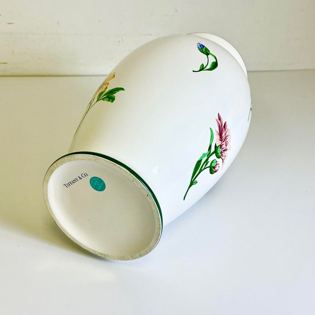 1996 Vintage Portuguese Hollywood Regency Tiffany & Co Porcelain Vase For Sale - Image 18 of 18