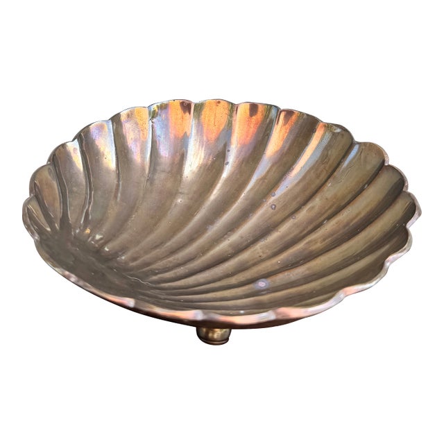 Vintage Brass Sea Shell Footed Trinket Dish — Hollywood Regency Coastal Decor For Sale