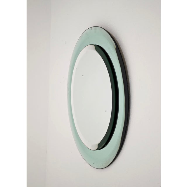 Mid-Century Modern Round Crystal Wall Mirror attributed to Cristal Art, Italy, 1970s For Sale - Image 3 of 15