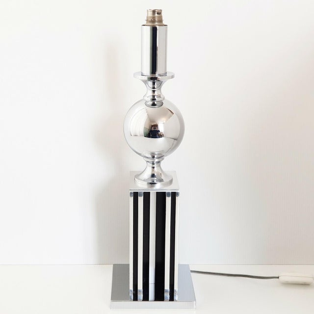 Metal Vintage Table Lamp in Chrome Steel, 1970s For Sale - Image 7 of 7