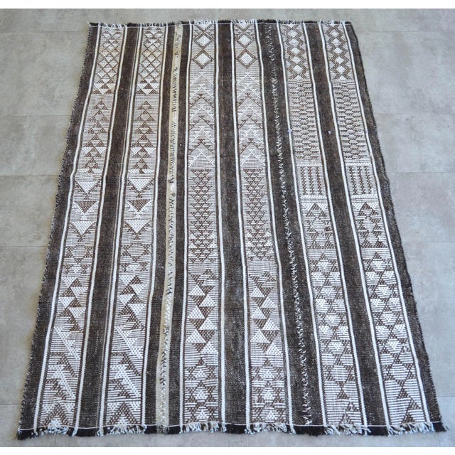 Vintage Primitive Rug Hand Woven Cotton Anatolian Kilim Rug - 3'8" X 5'6" For Sale - Image 9 of 10