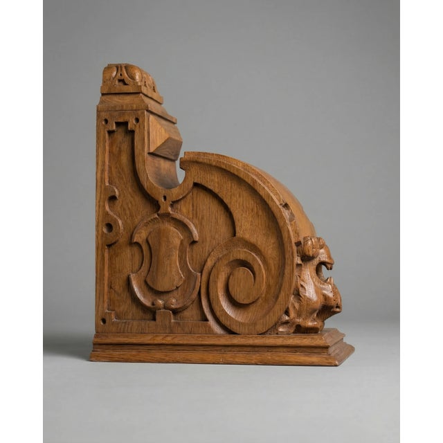 Pair of Antique Victorian Oak Lion Head Corbels (c. 1885–1910) For Sale - Image 4 of 7