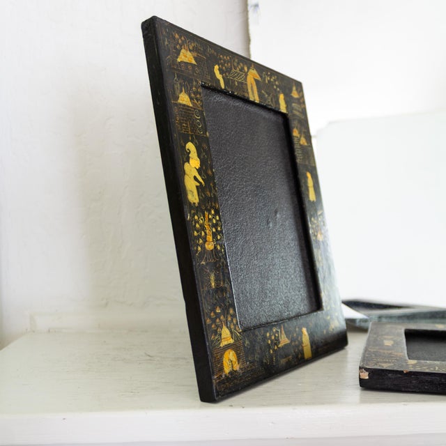 Pair of Vintage Hand Painted Black Lacquered Chinoisere Picture Frames For Sale - Image 13 of 13