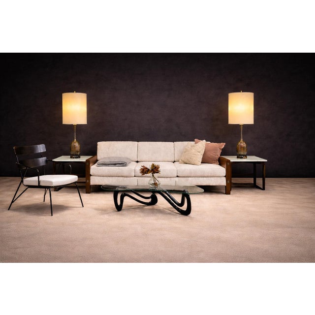 Designed by Carlo Hauner and Martin Eisler for their company Forma, this armchair reflects a pivotal moment in Brazilian...