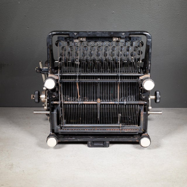 Metal Antique Underwood Typewriter No.6 c.1933 For Sale - Image 7 of 7
