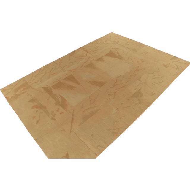 Handwoven in wool, a very special vintage Kilim rug from Romania circa 1950-1960. The piece of art portrays an imagination...