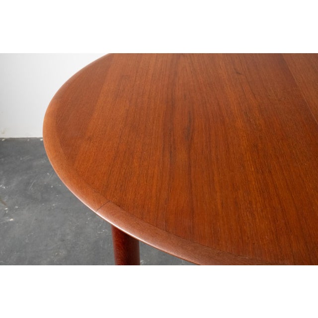 Dining Table in Teak by Arne Hovmand-Olsen for Mogens Kold, 1960s, in Very Good conditions. Designed 1960 to 1969 This...