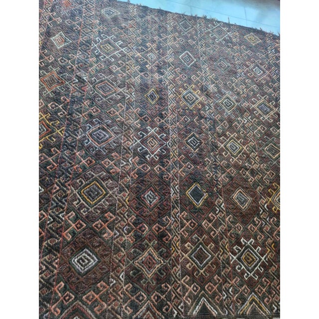 Antique Anatolian Kilim 1950s Kütahya Cecim Kilim | Handwoven Anatolian Tribal Kilim For Sale In Atlanta - Image 6 of 9