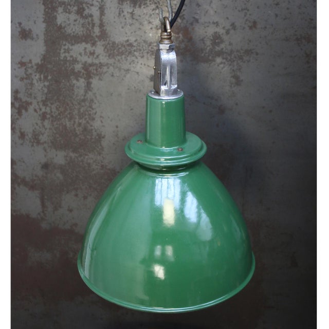 Vintage British Industrial Green Enamel Pendant Light For Sale - Image 4 of 6