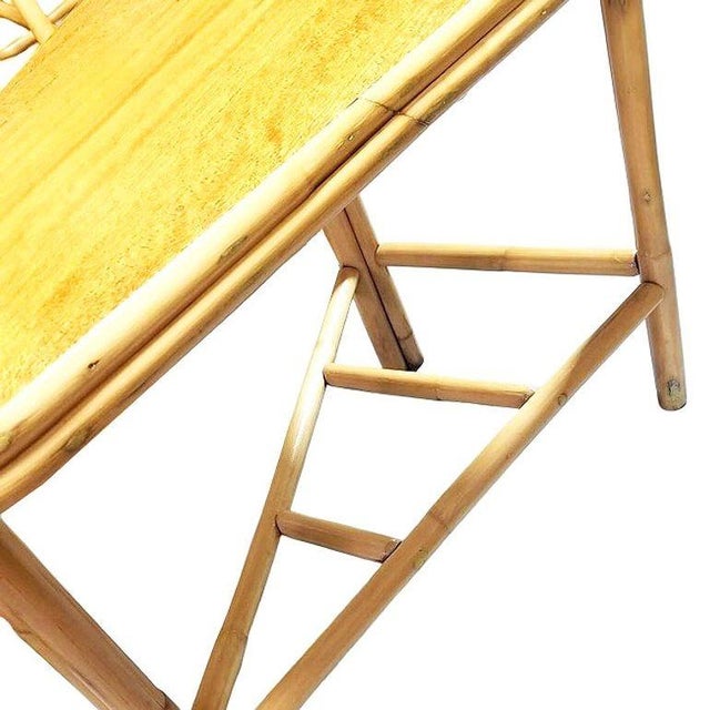 1950s 1950s Restored MCM Rattan & Mahogany "Surfbaord" Wedge Side Table W/ Bottom Rack For Sale - Image 5 of 5