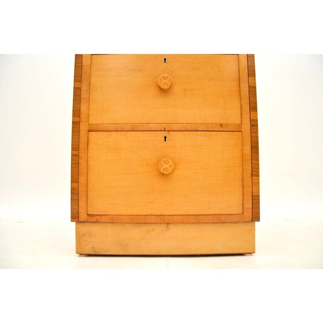 Art Deco Sycamore Chest of Drawers from Hille, 1920s For Sale - Image 10 of 11