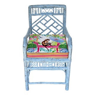 Elegant Vintage Chinoiserie Chippendale Faux Bamboo Chair With Tortoise Finish – Newly Painted For Sale