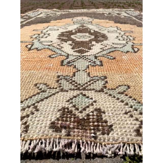 1970s Turkish Medallion Hand Knotted Rug For Sale - Image 9 of 11