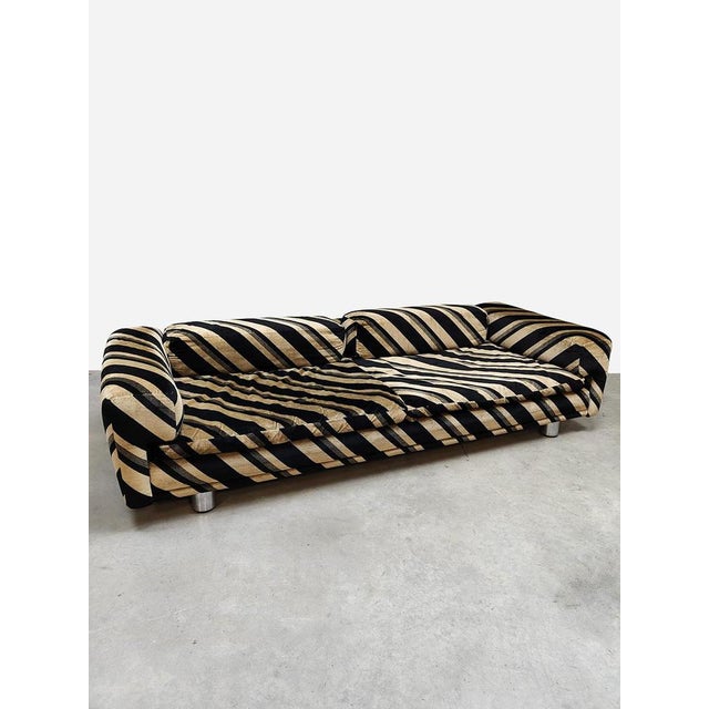 Mid-Century Diplomat Lounge Sofa from Howard Keith, 1970s For Sale - Image 7 of 7