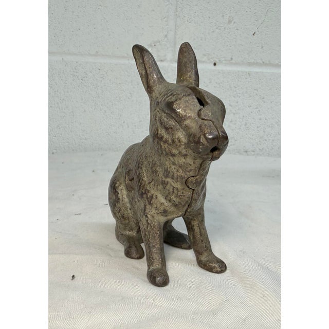 1920s Antique 1920's Cast Iron Bunny Rabbit Animal Still Coin Bank – A.c. Williams For Sale - Image 5 of 9