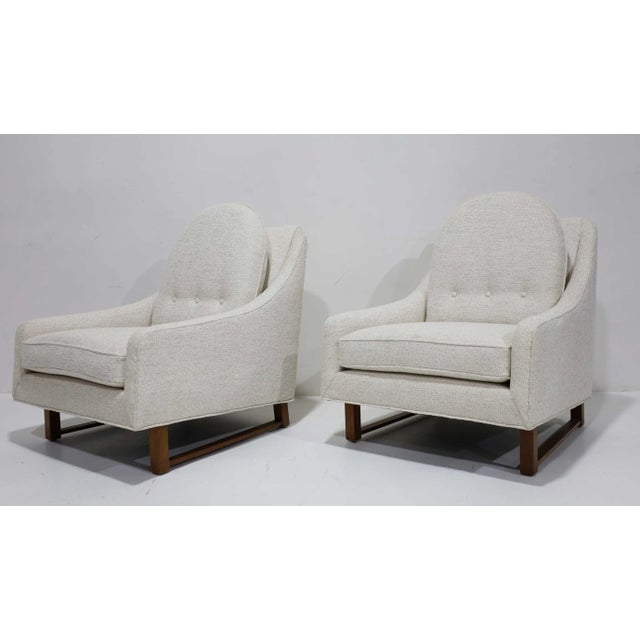 Mid-Century Modern Harvey Probber Lounge Chairs in Holly Hunt Great Plains Set of 2 For Sale - Image 3 of 13