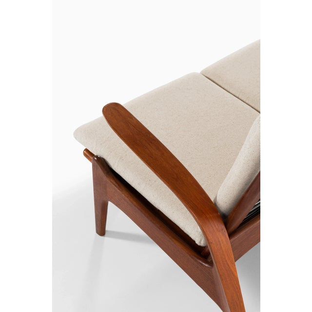 1950s Norwegian Sofa by Rolf Rastad & Adolf Relling for Arnestad Bruk, 1957 For Sale - Image 5 of 11