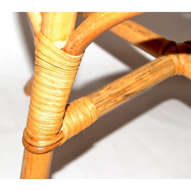 1970s Mid-Century Modern Round Handwoven Rattan Drum Side Drink Table Low Stool For Sale - Image 10 of 12