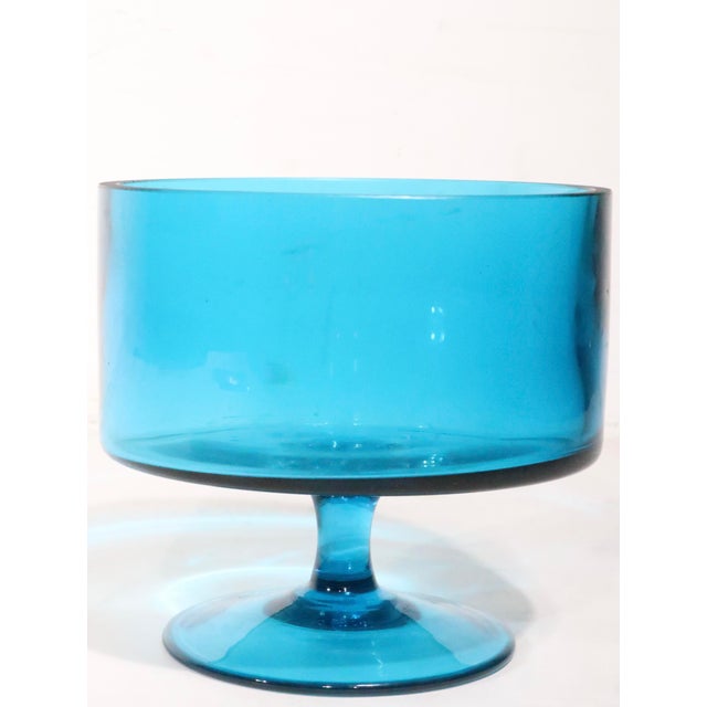 Blue Mid 20th Century Pedestal Bowl Made in Poland by Krosno For Sale - Image 8 of 8