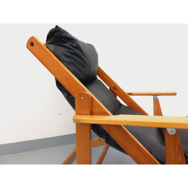 Vintage Adjustable Folding Chaise Lounge in Pine and Faux Leather, 1960s For Sale - Image 12 of 17