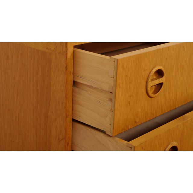 Vintage Danish Chest of Drawers in Oak by Arne Wahl Iversen, 1960 For Sale - Image 9 of 10