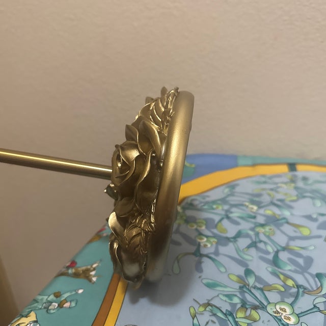 Metal Mid 20th Century Italian Hollywood Regency Cast Brass Countertop Guest Towel Stand With Sculptural Rose Base For Sale - Image 7 of 7